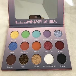 Illuminati Cosmetics XIsa Eyeshadow Glam Palette
